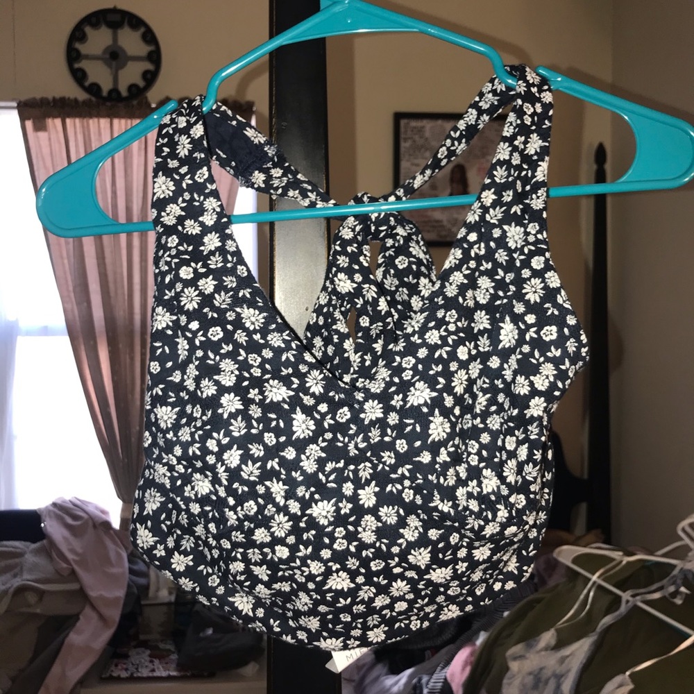 american eagle halter top